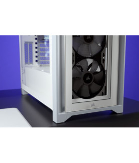 Corsair | Tempered Glass Mid-Tower ATX Case | iCUE 4000X RGB | Side window | White | Mid-Tower | Power supply included No | ATX