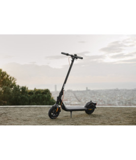 Ninebot by Segway Kickscooter F2 E, Black | Segway | Kickscooter F2 E | Up to 25 km/h | 10 " | Black