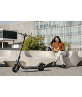 Ninebot by Segway Kickscooter F2 E, Black | Segway | Kickscooter F2 E | Up to 25 km/h | 10 " | Black