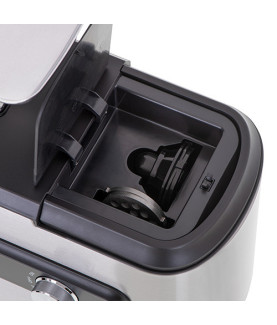 Adler | Meat mincer with a shredder | AD 4813 | Silver/Black | 600 W | Number of speeds 2 | Throughput (kg/min) 1