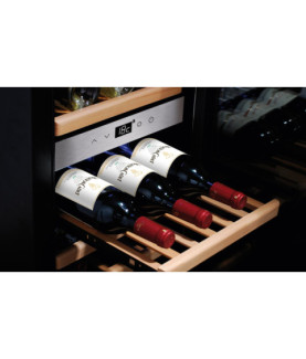 Caso | Wine cooler | WineComfort 24 | Energy efficiency class G | Free standing | Bottles capacity 24 | Cooling type Compressor