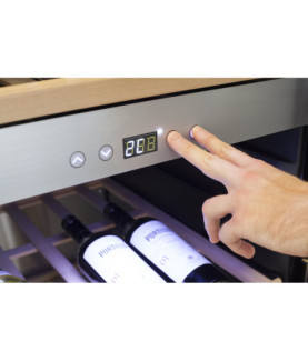 Caso | Wine cooler | WineChef Pro 40 | Energy efficiency class G | Free standing | Bottles capacity Up to 40 bottles | Cooling 