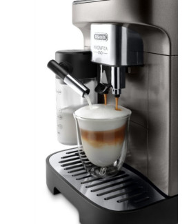 Delonghi | Coffee Maker | ECAM290.81.TB Magnifica Evo | Pump pressure 15 bar | Built-in milk frother | Automatic | 1450 W | Bla