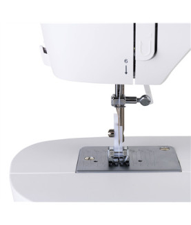 Singer | Sewing Machine | M1605 | Number of stitches 6 | Number of buttonholes 1 | White