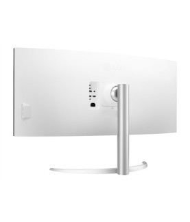 LG | Monitor | 40WP95CP-W | 39.7 " | IPS | WUHD | 21:9 | 60 Hz | 5 ms | 5120 x 2160 | 300 cd/m | HDMI ports quantity 2