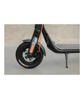 Ninebot by Segway Kickscooter F2 Pro E, Black | Segway | Kickscooter F2 Pro E | Up to 25 km/h | 10 " | Black