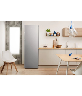 INDESIT | Refrigerator | SI6 2 S | Energy efficiency class E | Free standing | Larder | Height 167 cm | Fridge net capacity 323