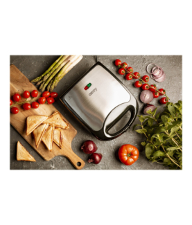 Camry | Sandwich maker XL | CR 3023 | 1500 W | Number of plates 1 | Number of pastry 4 | Black